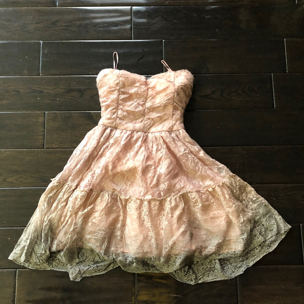 Strapless Ombre and lace short dress